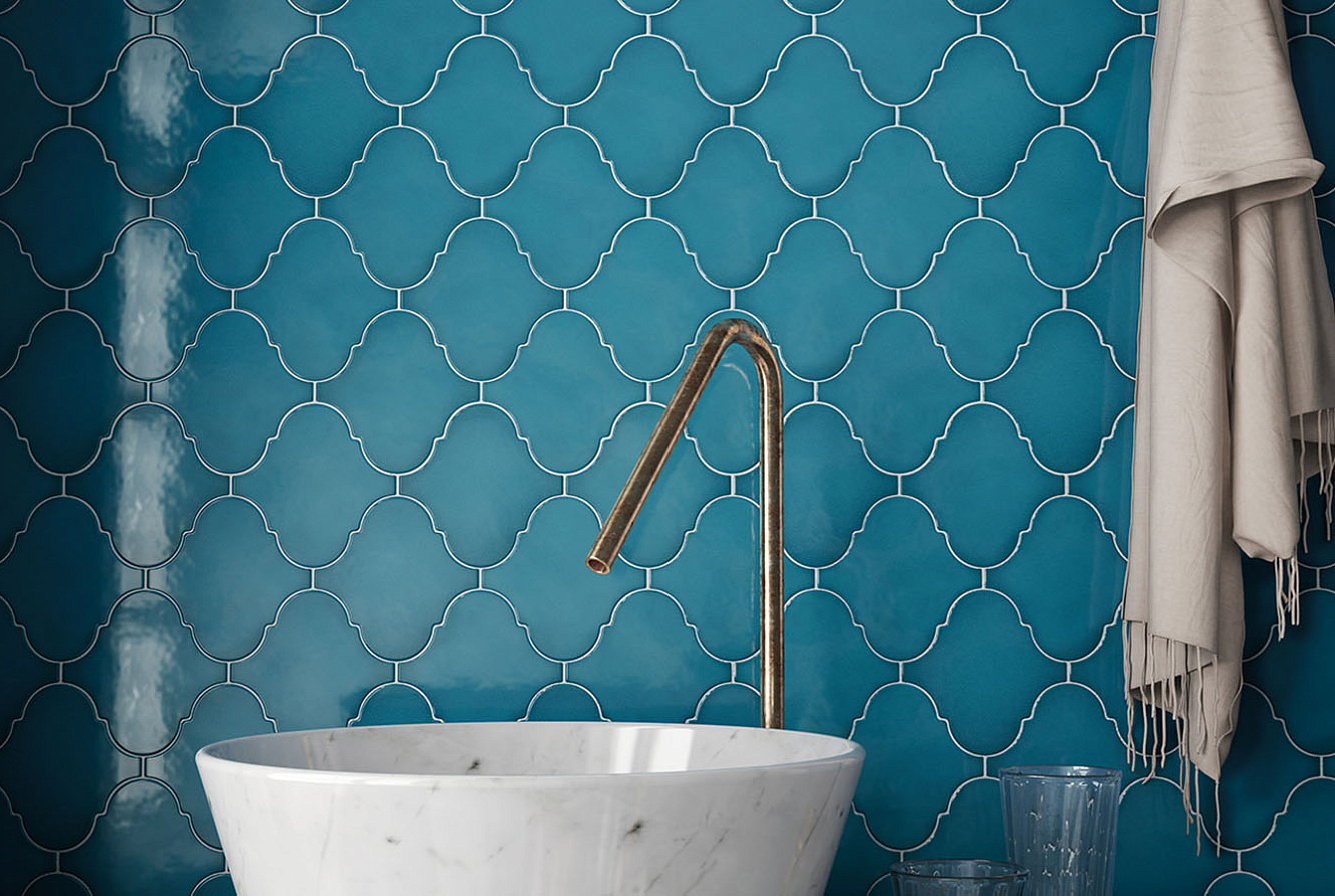 SCALE ALHAMBRA ELECTRIC BLUE